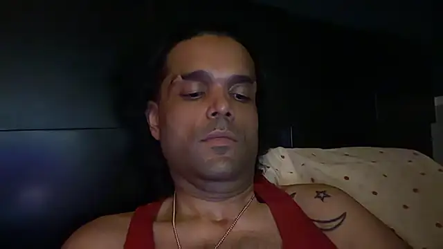 icebergslim281 Show in webcam