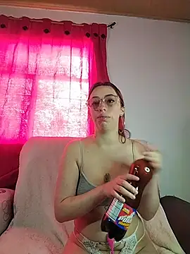 دردشة DayaSkye الجنسية المباشرة