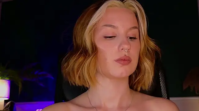 Živý XXX chat ClaireMathis