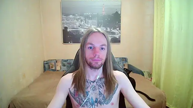 AdamDickens élő XXX-chatje