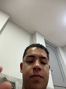 darian_lafortezaa Adlı Modelin Canlı XXX Sohbeti