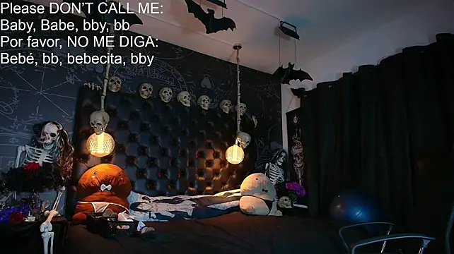 AlexHoe_ Adlı Modelin Canlı XXX Sohbeti
