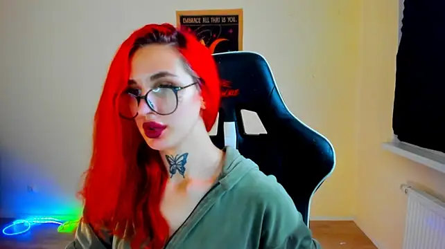 your_tora's Live XXX Chat