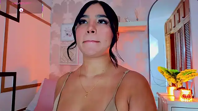 CharlotteGraayのライブXXXチャット