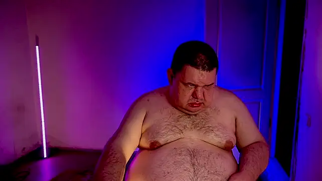 chubby_daddy – Naživo XXX chat
