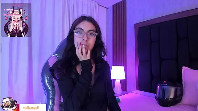 Chat XXX ao vivo de Molly_A
