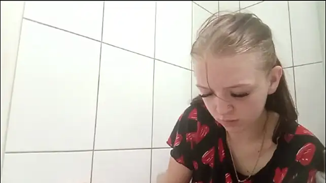Вебкам-шоу draineddog