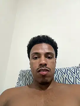 Show de LorenzoBlack27 na webcam