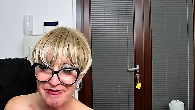 ROBY_SWEETHOT's Webcam Show