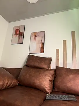 XXX chat uživo modela Dominik_Souza