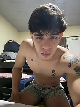 valdren_vylord Adlı Modelin Canlı XXX Sohbeti