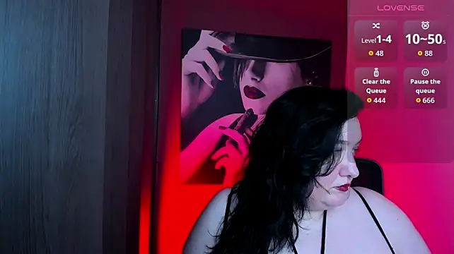 QueenOfHaze Chat XXX in diretta