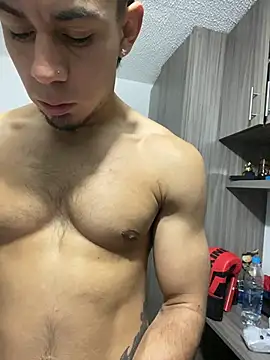 Taylor_DiamondBoy Chat XXX live