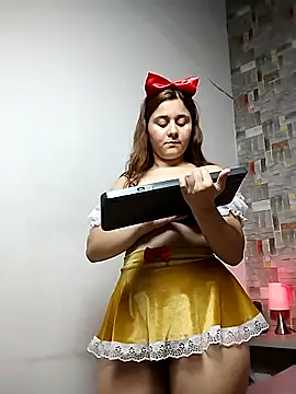 chloe_latin__'s Webcam Show