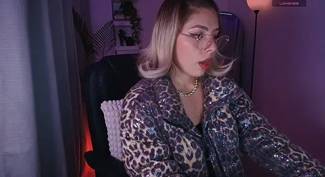 dalilathoms_'s Live XXX Chat