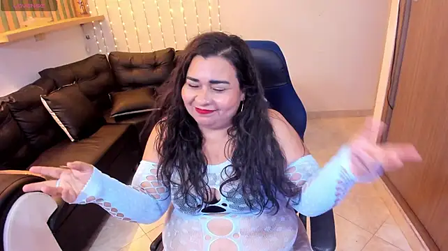 katiusca_rm Adlı Modelin Canlı XXX Sohbeti