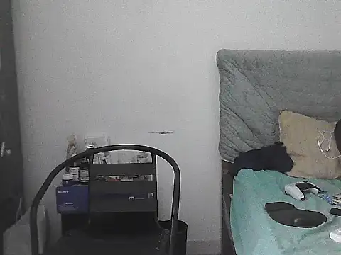 alphalatinobearx Шоу с уебкамера
