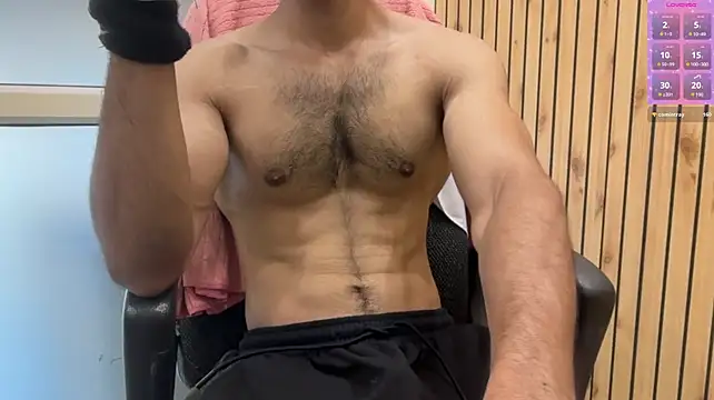 DevilsFavoriteBoy Live XXX-chat