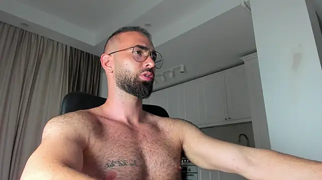 Chat +18 de cloudymastersss ao vivo