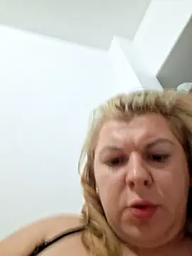 Laur9721 – Live XXX-chat