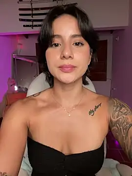 Chat +18 de Ale_Lewis ao vivo