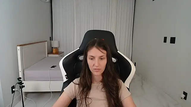 Chatroom XXX en direct de upssnowy