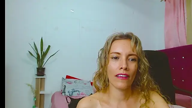 Sembang XXX Secara Langsung chantalsemenova1