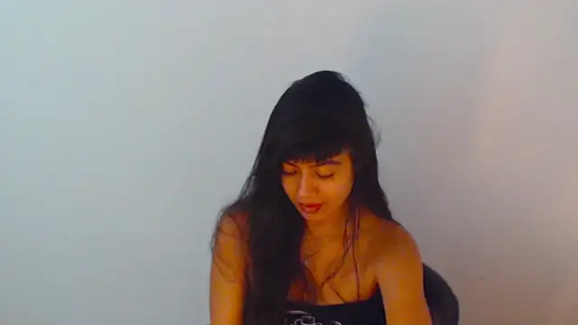 Chatroom XXX en direct de meganmiauu