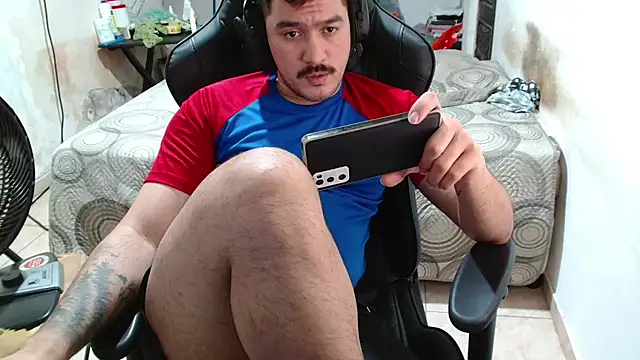 Show de Leonino231 na webcam