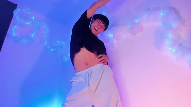 Aleaurarashii 웹캠 쇼