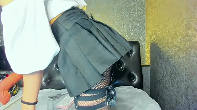 Anjela_Botton Show Webcam