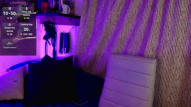 Chat +18 de BLACKTSUKI7_ ao vivo