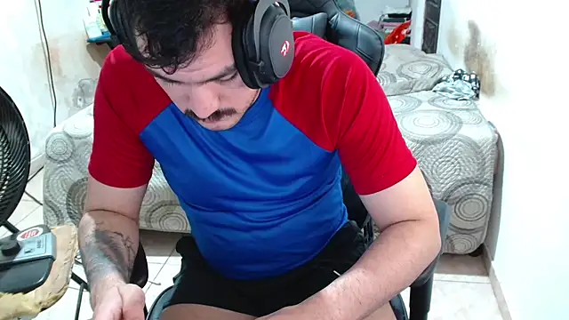 Leonino231 Live XXX-chat