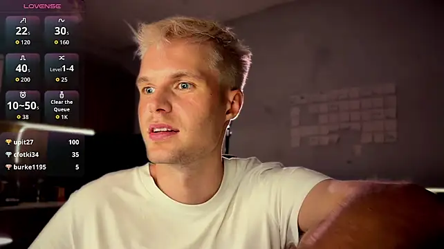 Leonnextdoor's Live XXX Chat