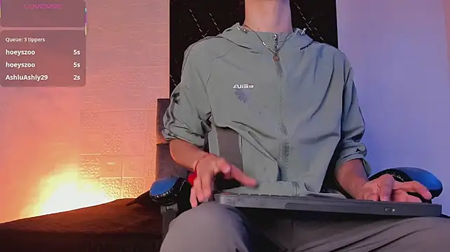 Živý XXX chat Alexxus_Smith
