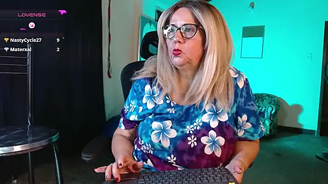 Chat XXX en directo de _samara