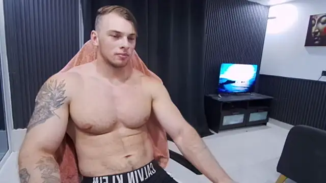 Webkamerová show YourHotGreg