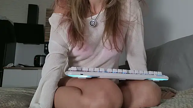 צ'אט XXX בשידור חי  של Alba_Casa