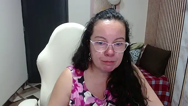 Chat XXX en directo de Sonialorens_
