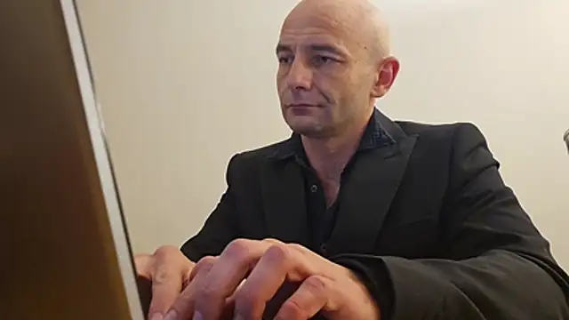 XXX chat uživo modela Vorelth