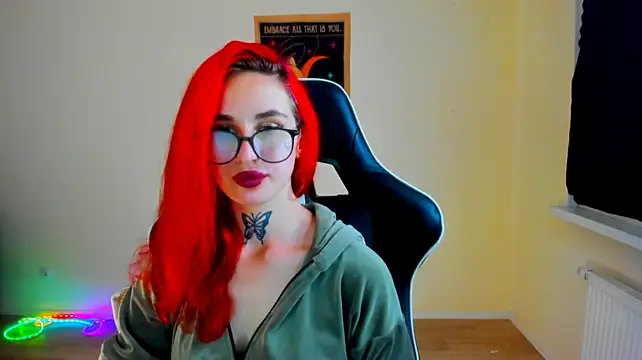 Chatroom XXX en direct de your_tora