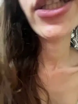 XXX chat uživo modela Labelleamira