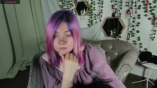 Miiu_miiu élő XXX-chatje