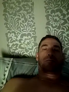 Chat XXX en directo de FreeRider111