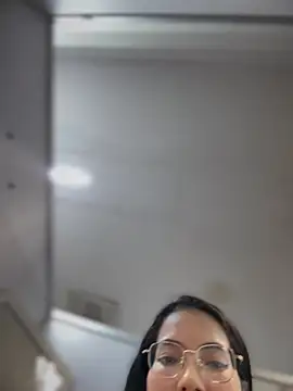 SheenaBrooke Adlı Modelin Canlı XXX Sohbeti
