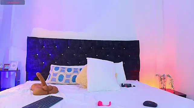Chanel_Morgaan webcam show