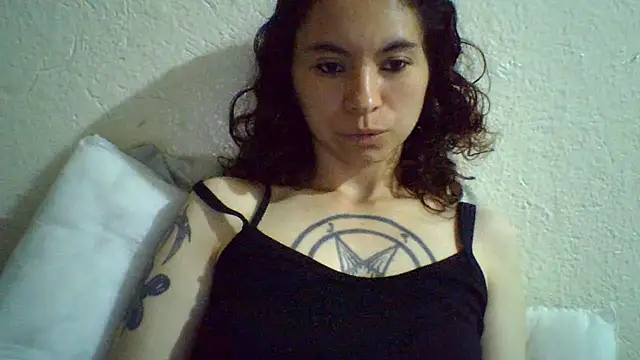 CELEna098rs707's Live XXX Chat