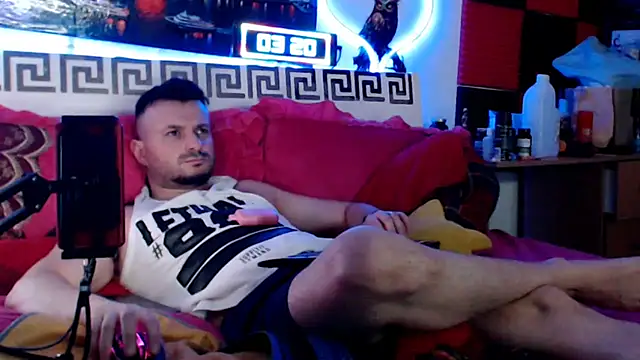 Hugec0ck007's Live XXX Chat