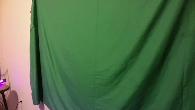 Triggerhappycj100: онлайн-секс-чат