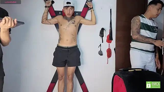 XXX chat uživo modela EliteBoysLive